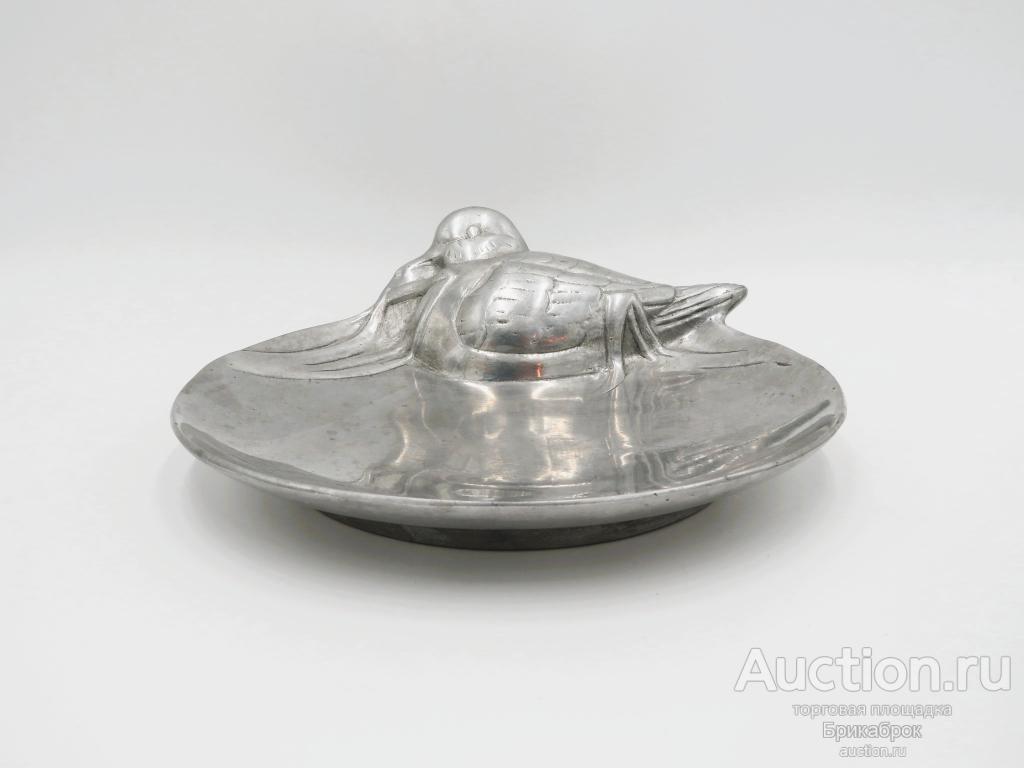 Старинное блюдо в стиле ар нуво Поднос Утка