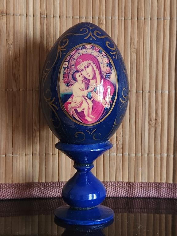 Яйцо пасхальное Божья матерь матрешка  ручная работа