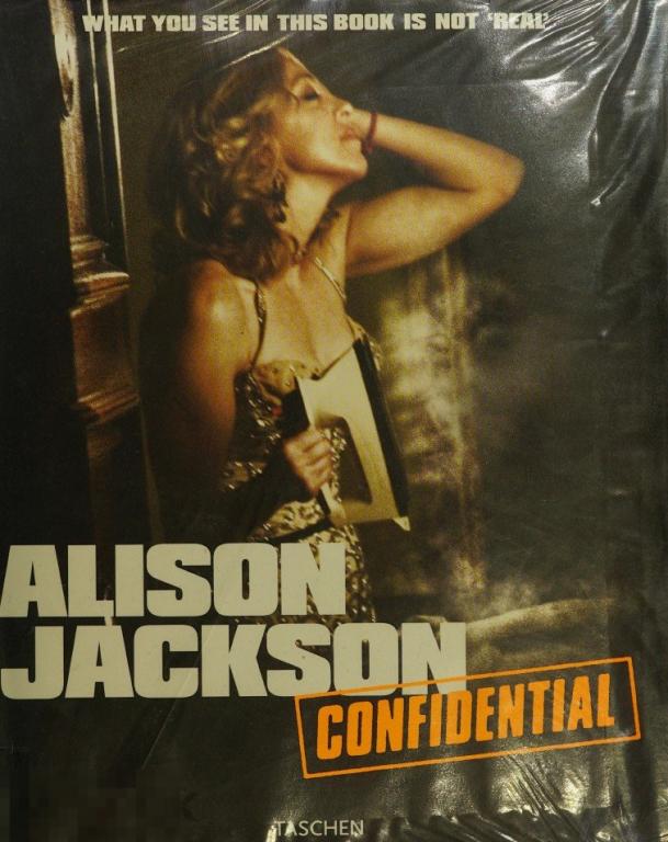 Электронная книга - Alison Jackson, confidential - 2007 (PDF скан книги) фотоальбом знаменитости