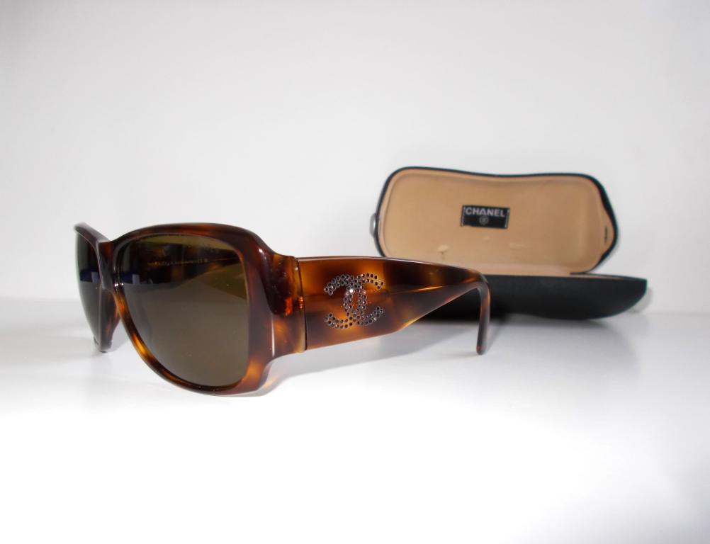 CHANEL 5096-B c.502/73  Солнцезащитные очки. Винтаж
