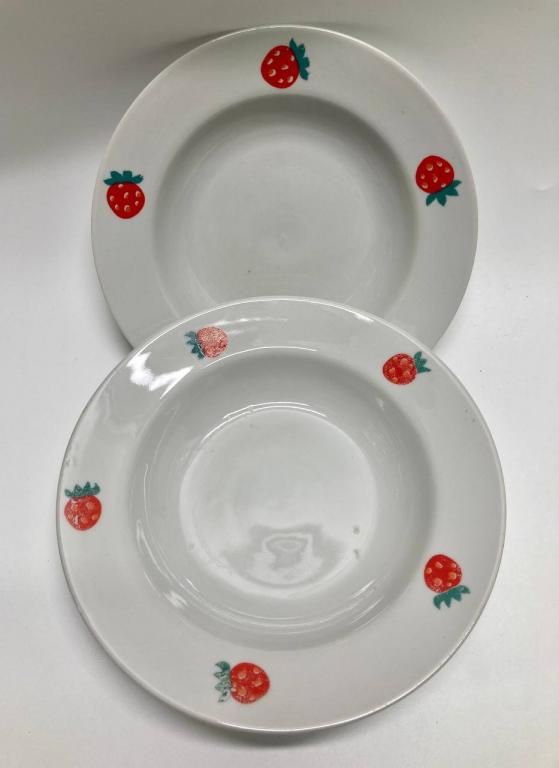 Тарелки суповые, Красный фарфорист, Грузино, СССР, 4 шт