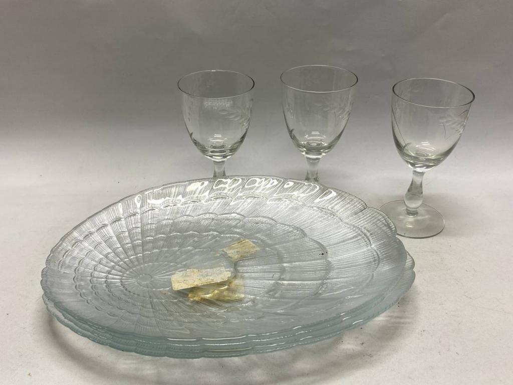 Селедочница стекло 4 шт в наборе и 3 бокала