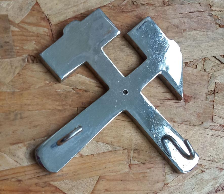 Ключница ключ латунь/бронза 110х110 мм Австрия 1940-70е гг