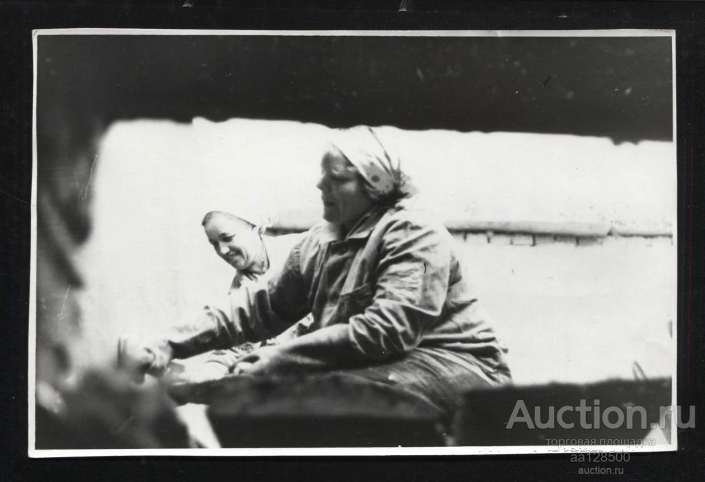женщины рабочие стройка р-р 164х109 мм хроника Спецчасти Тамбовского гарнизона Тамбов