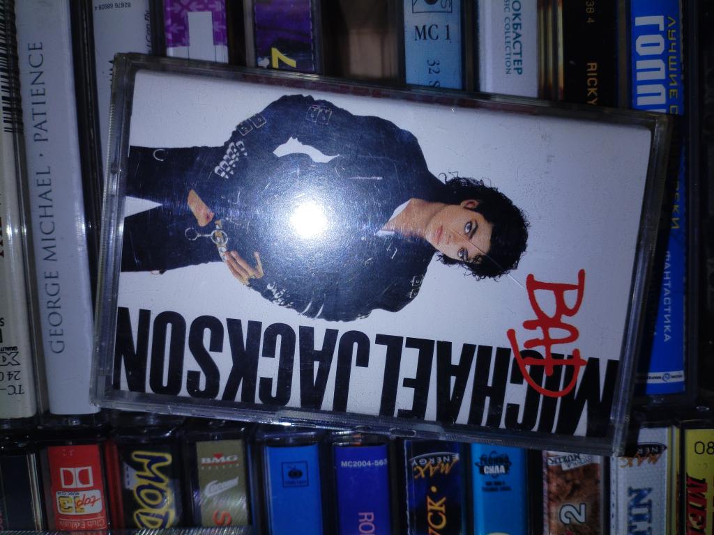 Аудиокассета Michael Jackson bad UK