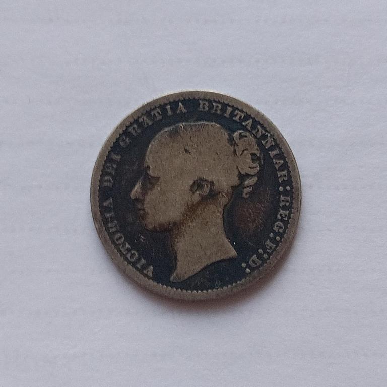ВЕЛИКОБРИТАНИЯ 6 ПЕНСОВ 1875 года. СЕРЕБРО. РЕДКИЙ ГОД! НАТУРАЛЬНАЯ ПАТИНА. ОРИГИНАЛ.