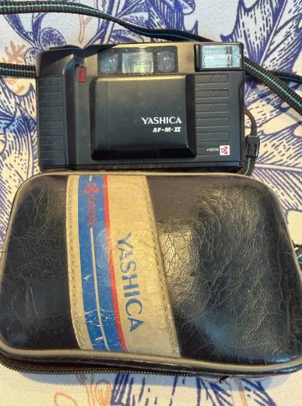 Фотокамера пленочная, аналоговая Yashica Kyocera